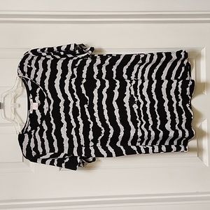 Short Sleeve Crew Neck Tee